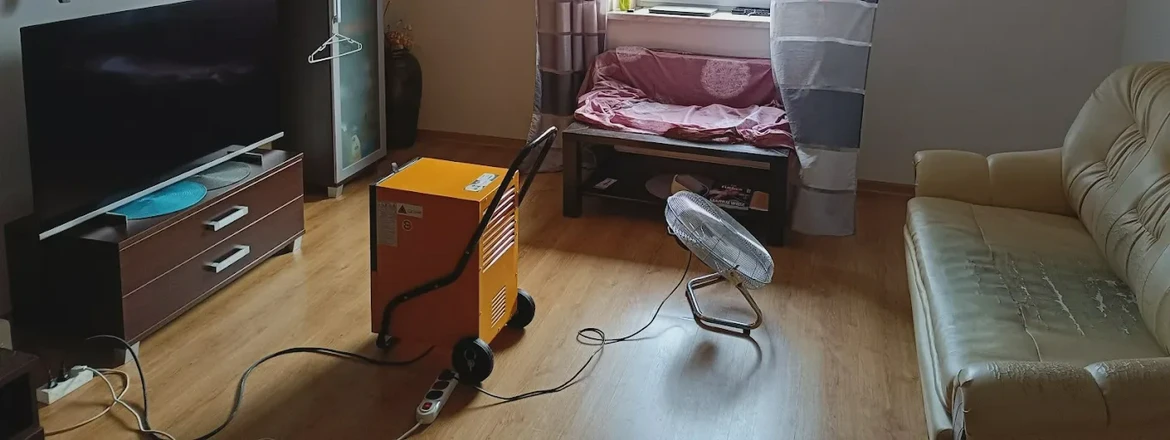 suszenie mieszkania po&nbsp;zalaniu